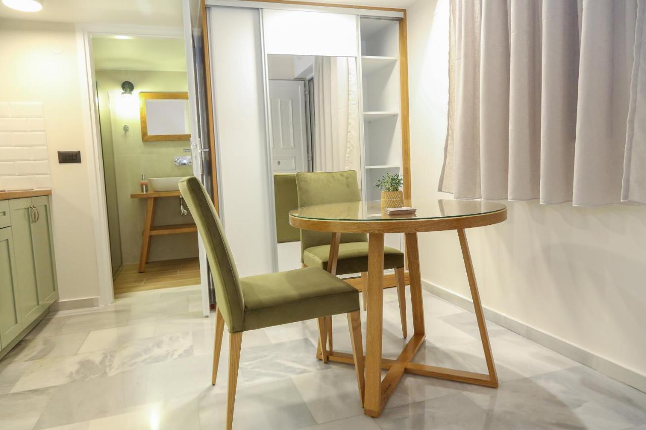 Heaven Apartments Agia Marina Exterior foto