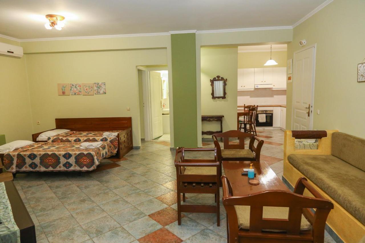 Heaven Apartments Agia Marina Exterior foto