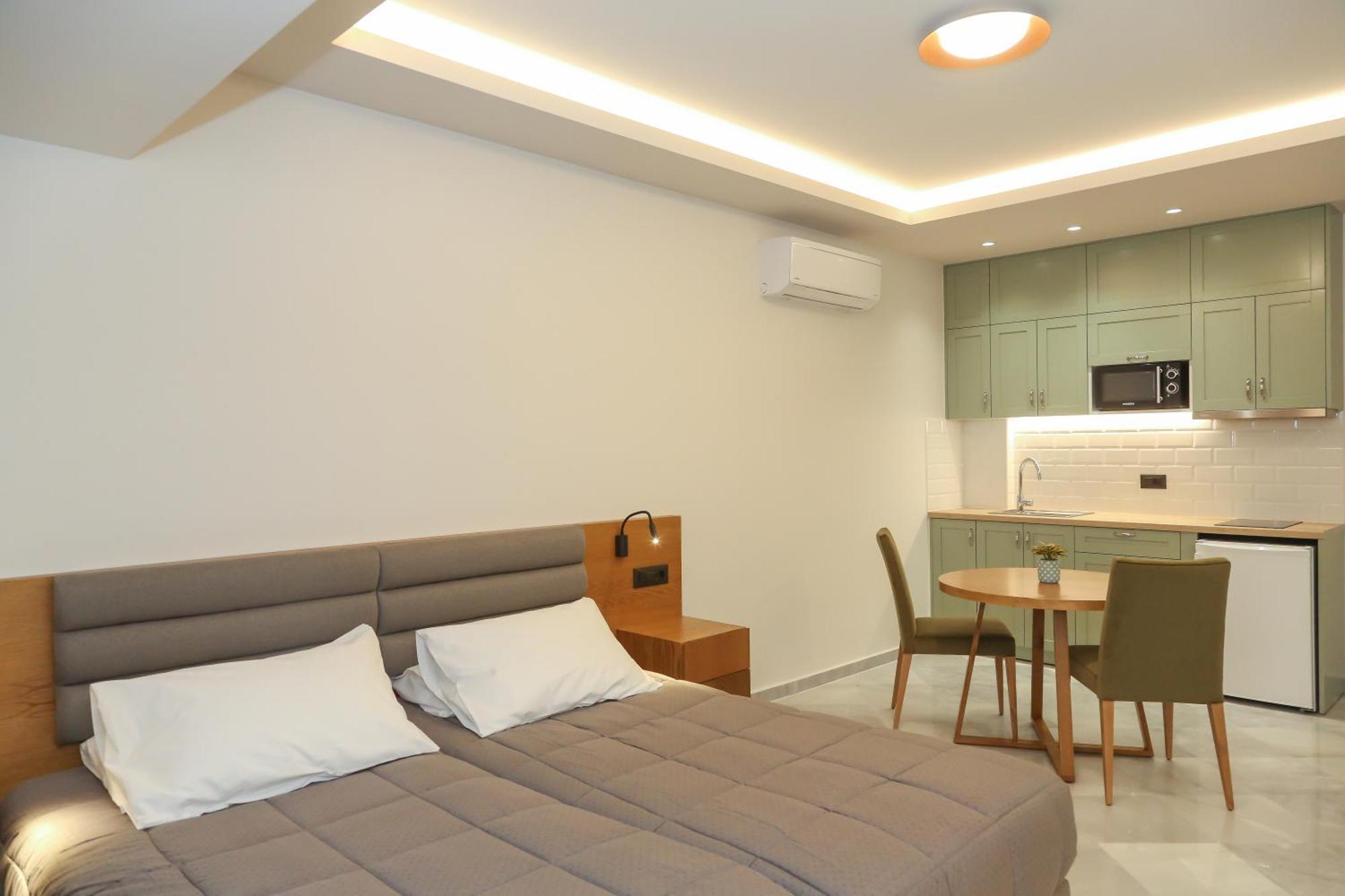 Heaven Apartments Agia Marina Exterior foto
