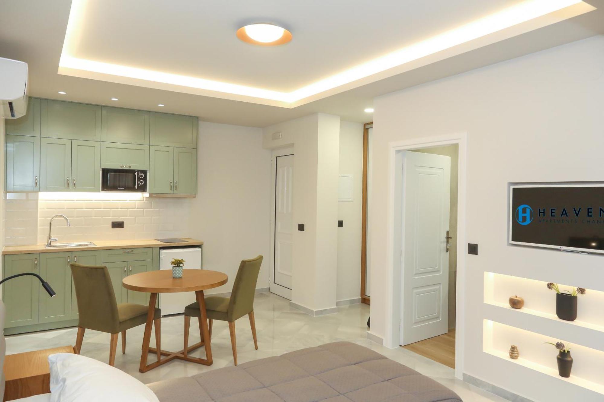 Heaven Apartments Agia Marina Exterior foto