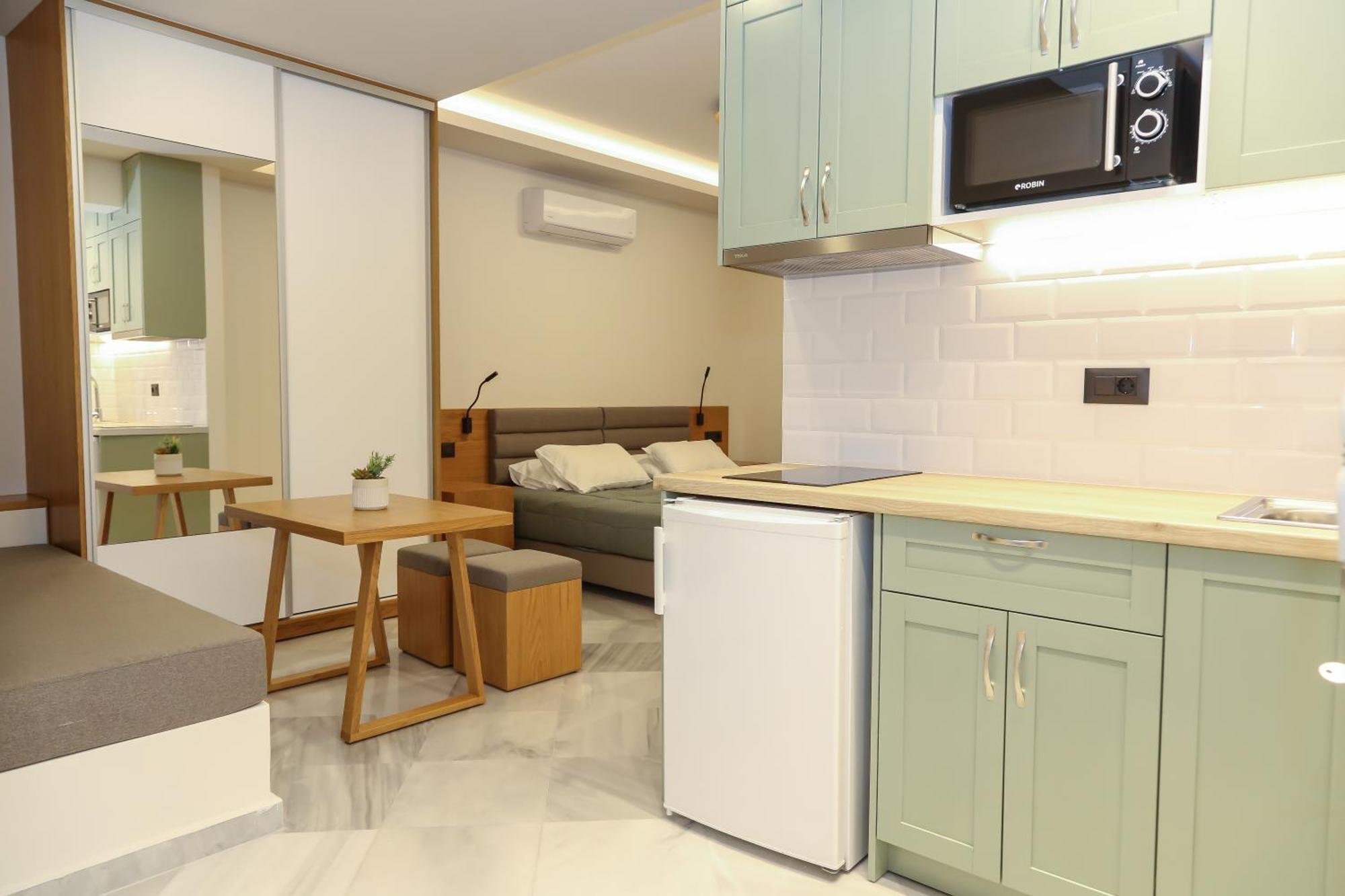 Heaven Apartments Agia Marina Exterior foto